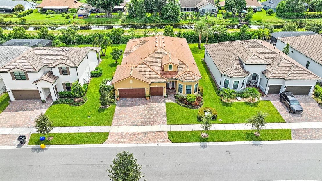 Photo of 8394 Vaulting Drive