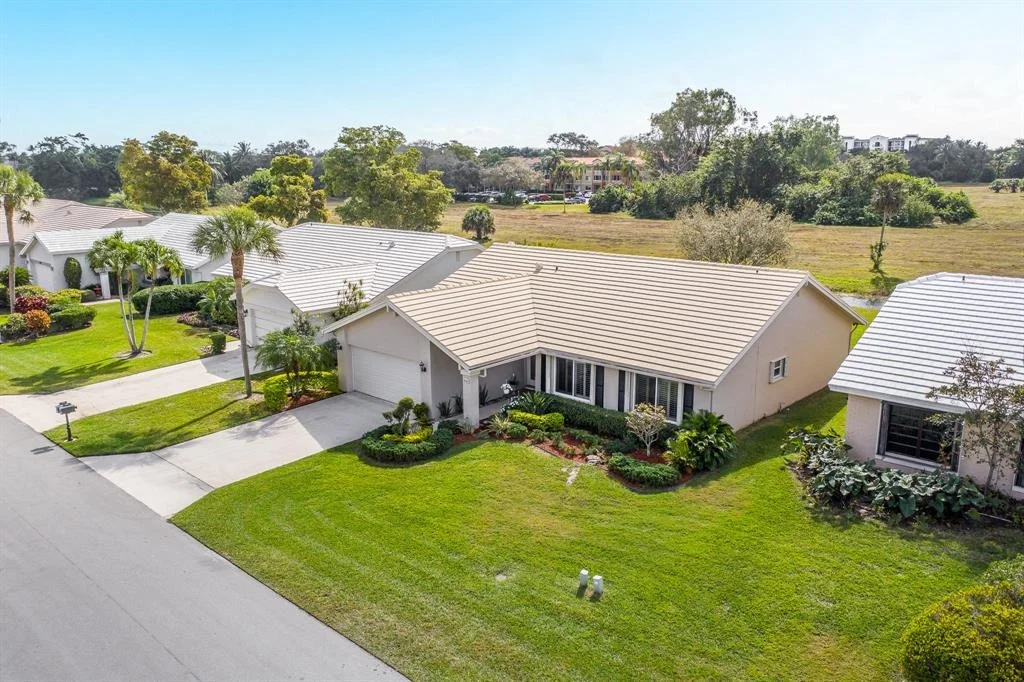 Photo of 6164 Petaluma Drive