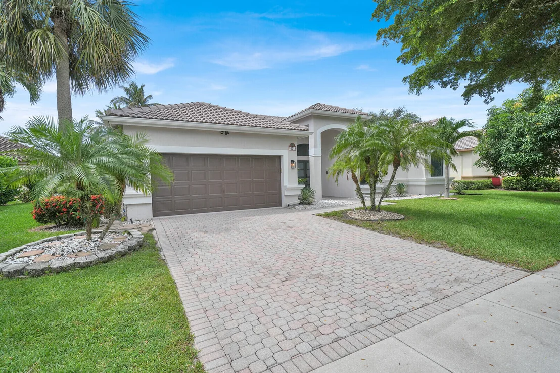 Photo of 10313 Lexington Estates Boulevard