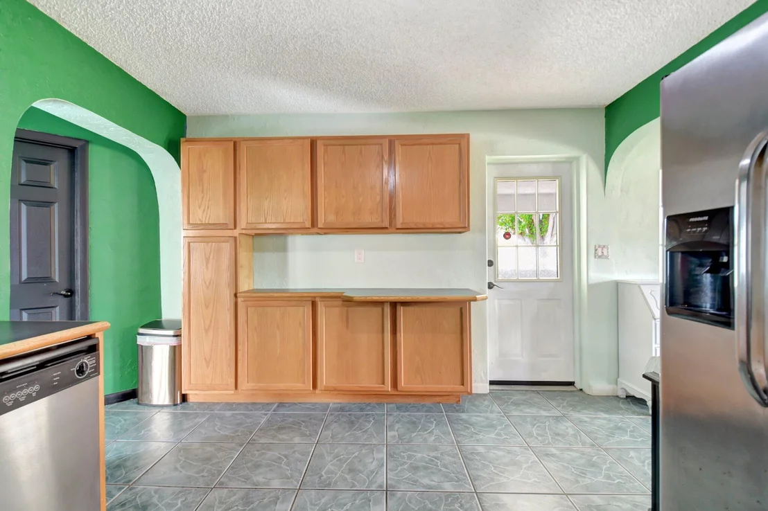 Photo of 5400 Washington Road
