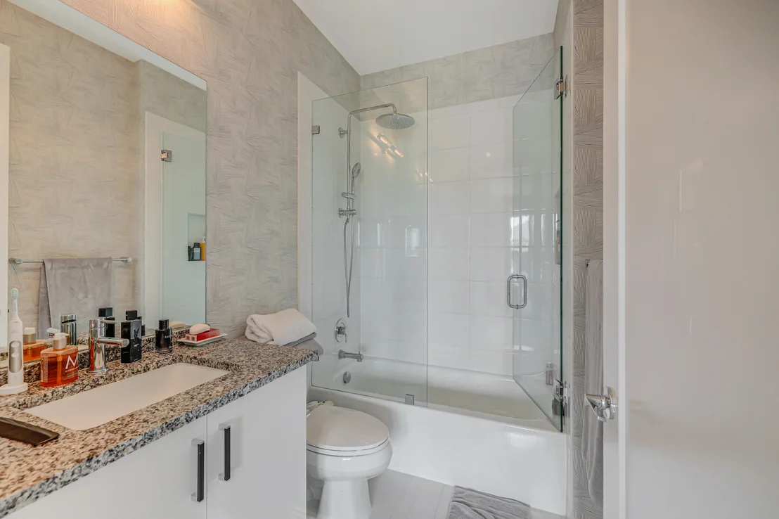 Photo of 8283 Royal County Down Road