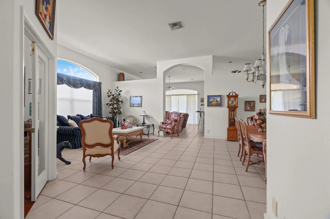 Photo of 7140 Demedici Circle