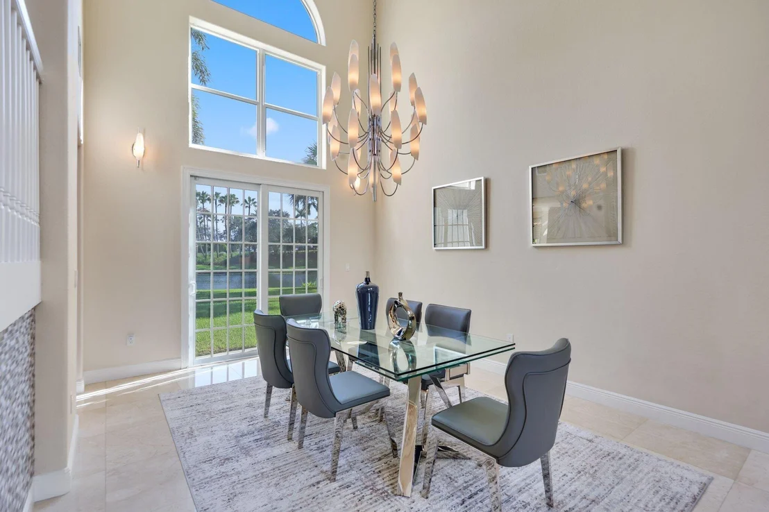 Photo of 19245 Skyridge Circle