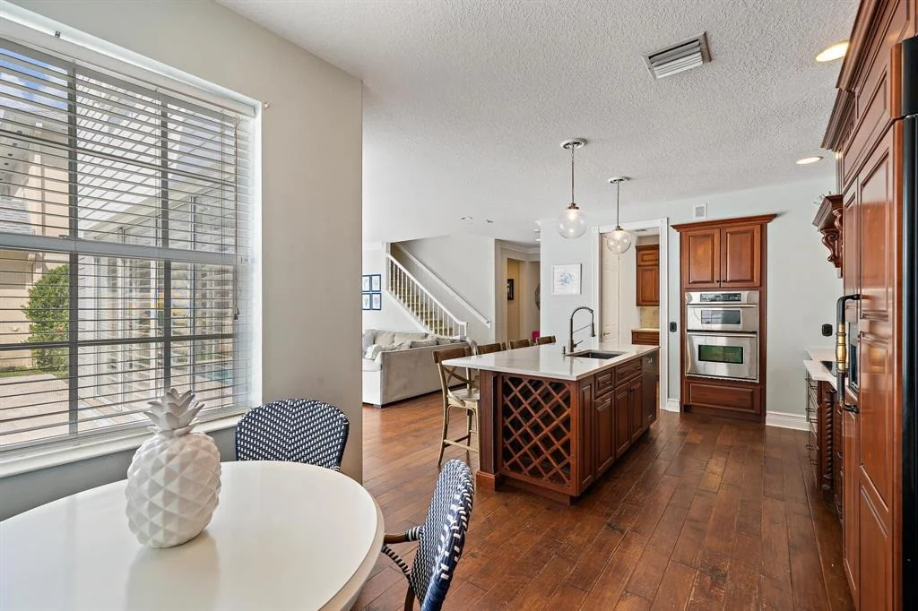 Photo of 120 Date Palm Drive