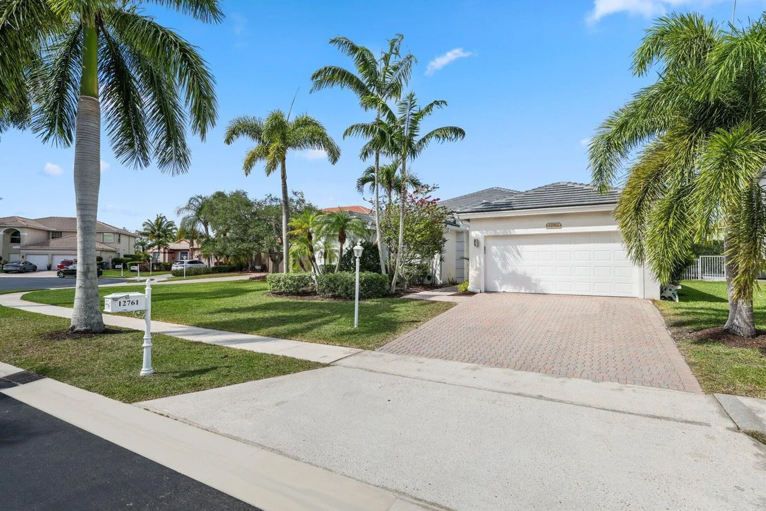 Photo of 12761 Yardley Drive