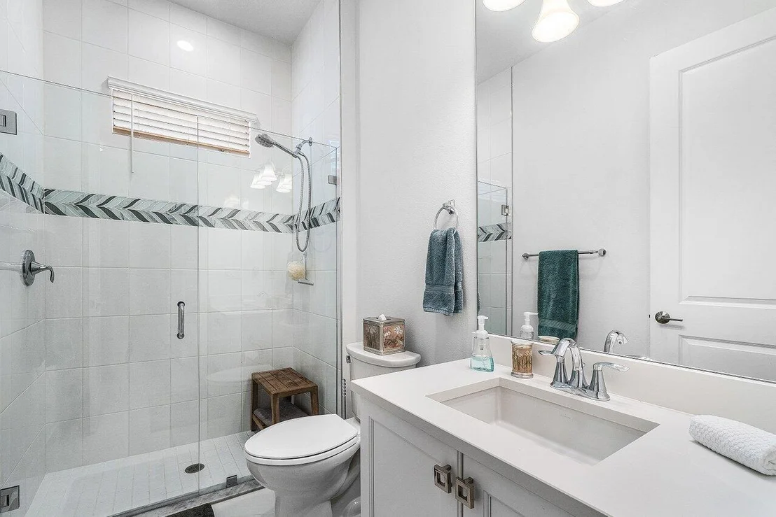 Photo of 16070 Key Biscayne Lane