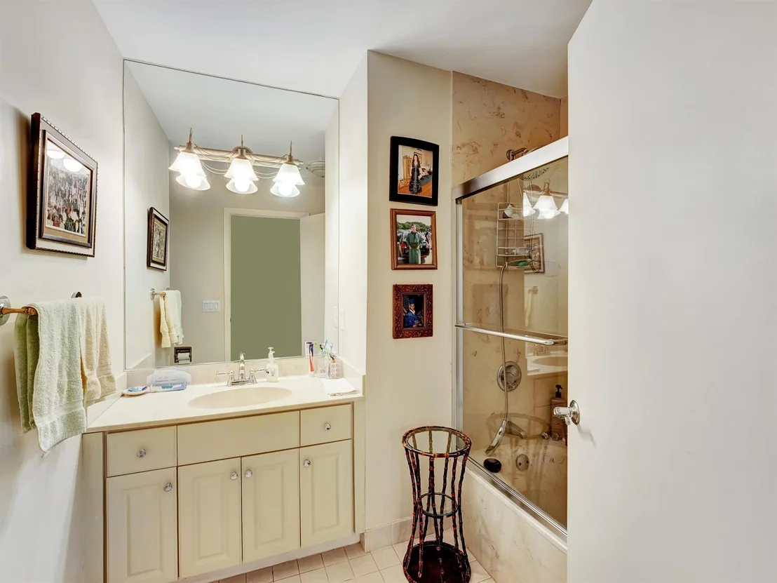 Photo of 16829 Silver Oak Circle