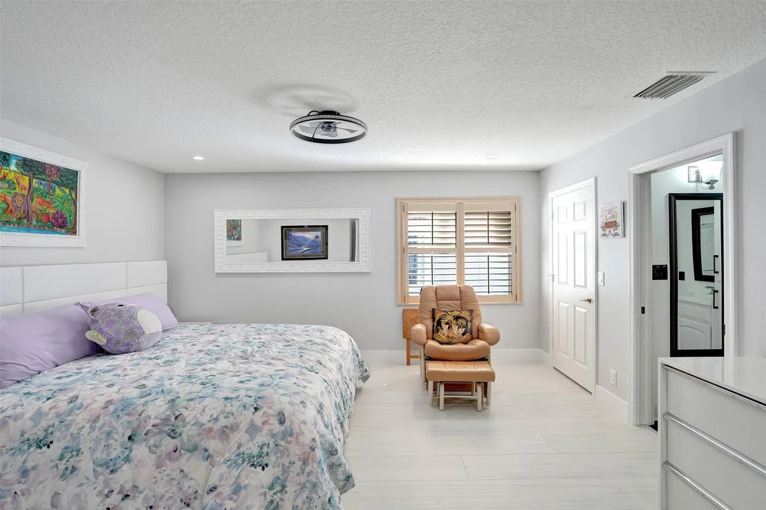 Photo of 10414 Bermuda Drive