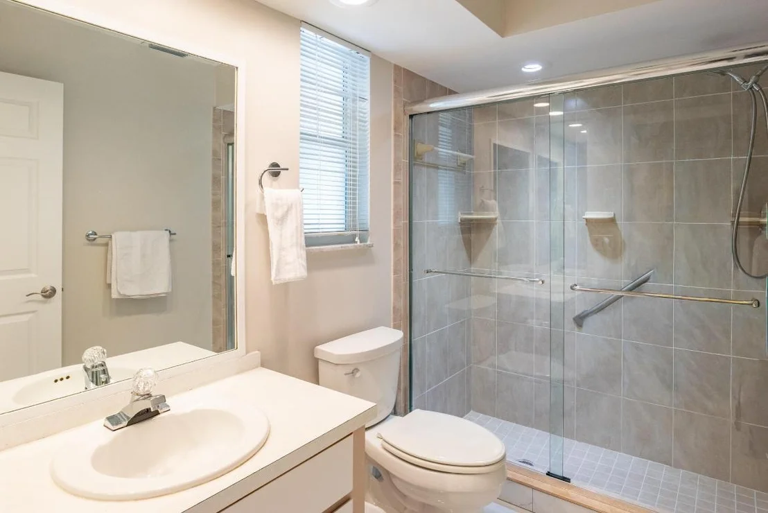 Photo of 2811 SE Fairway W