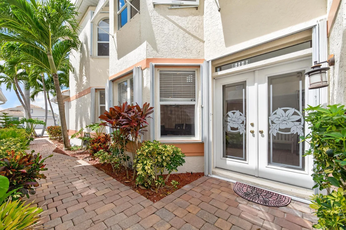 Photo of 120 PEPPER Lane