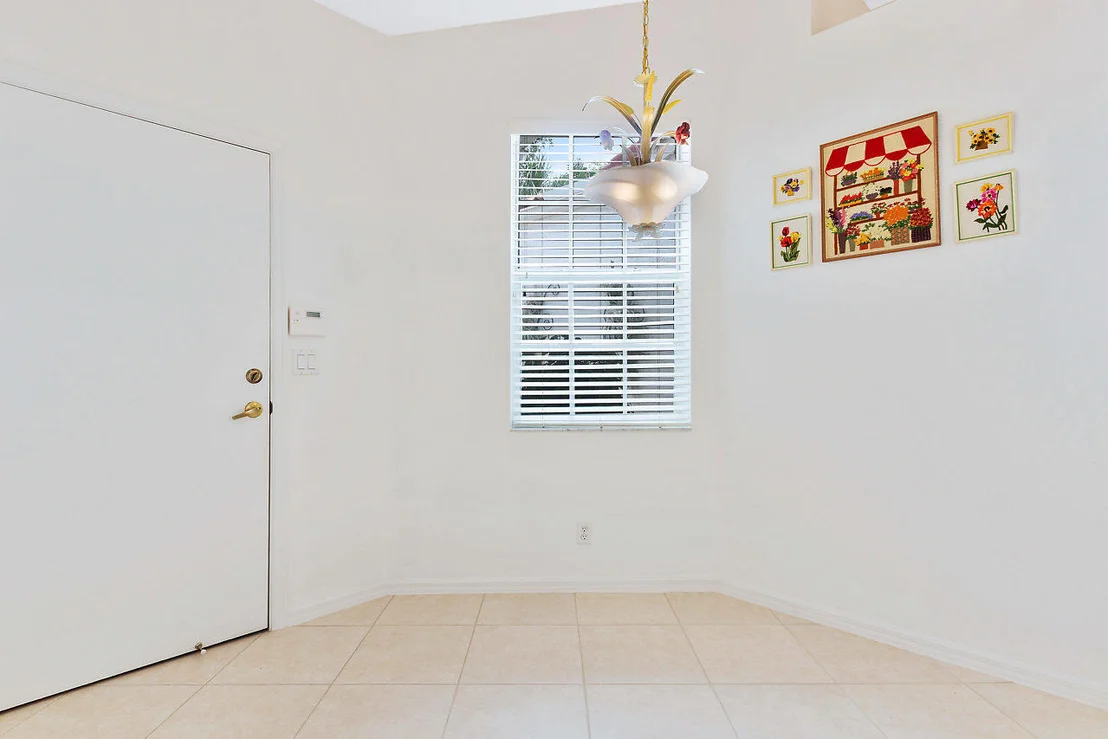 Photo of 6194 Petunia Road