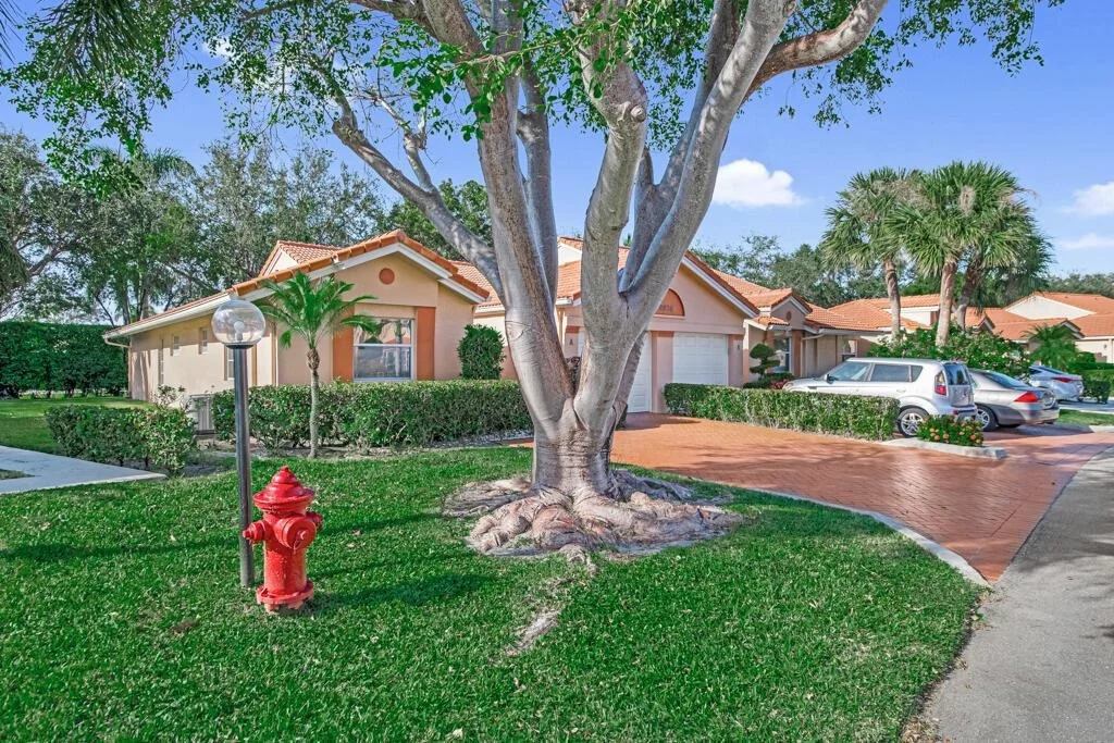 Photo of Unit A at 9976 Seacrest Circle