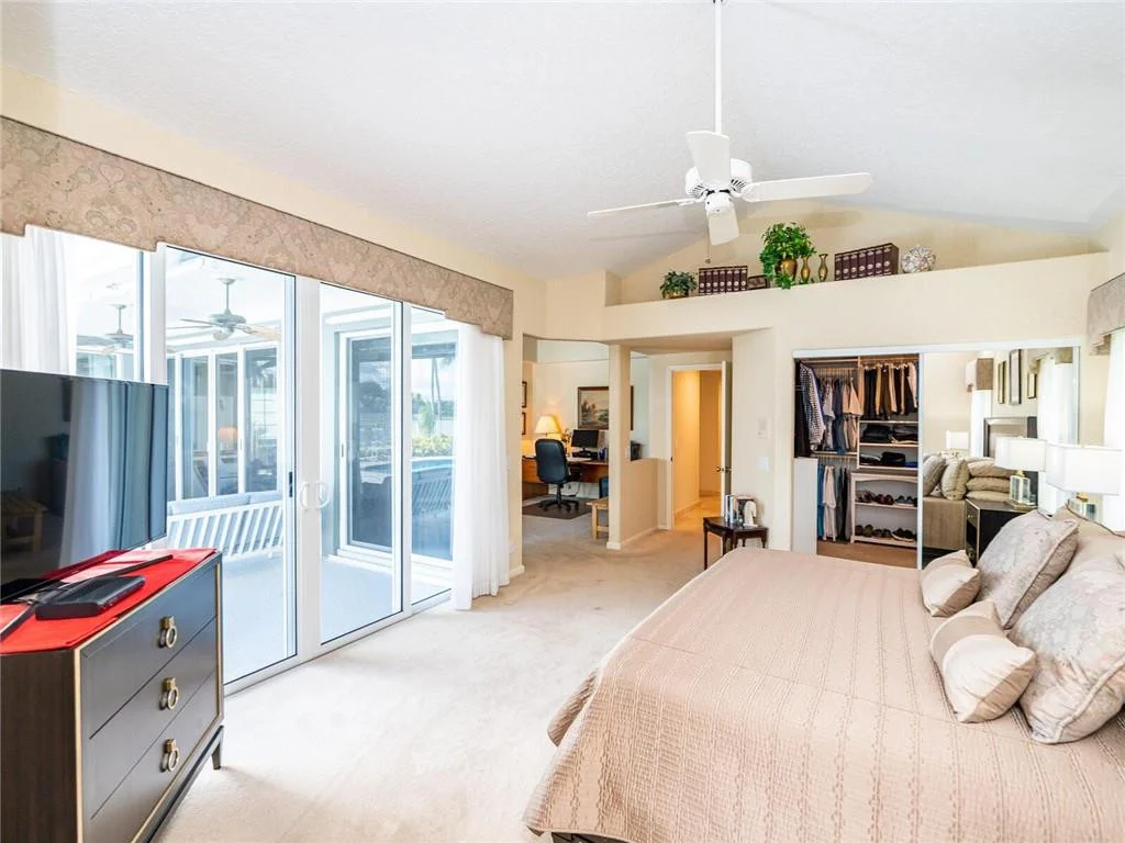 Photo of 1080 Capistrano