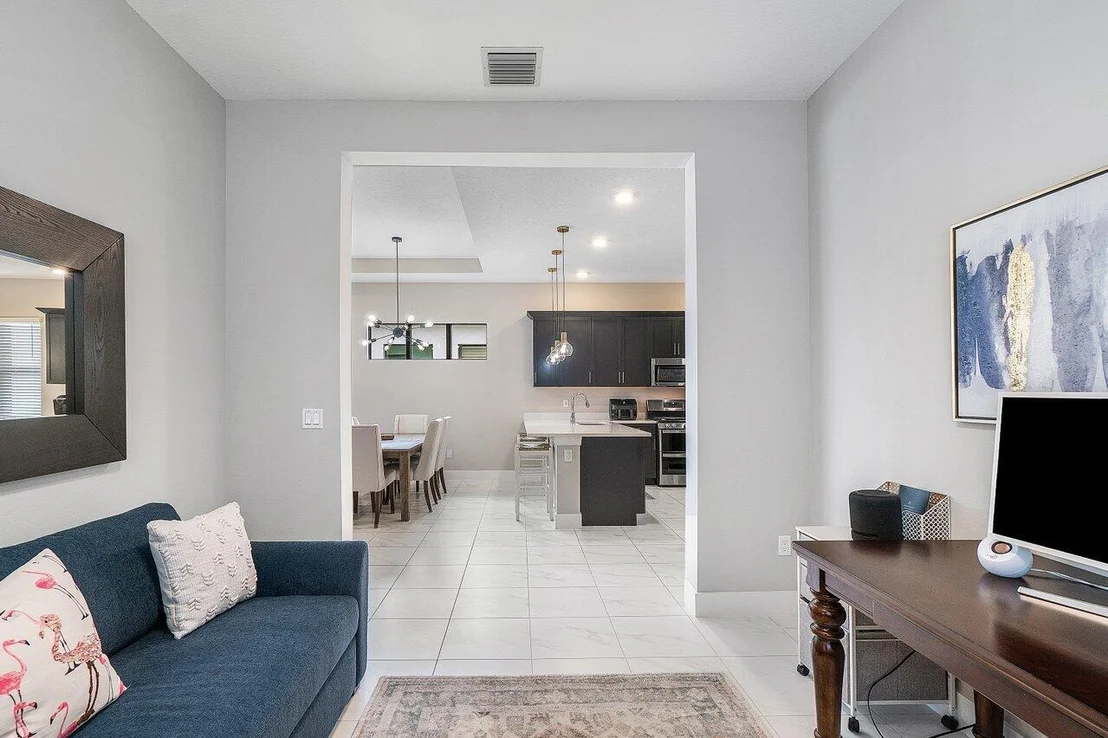 Photo of 16070 Key Biscayne Lane