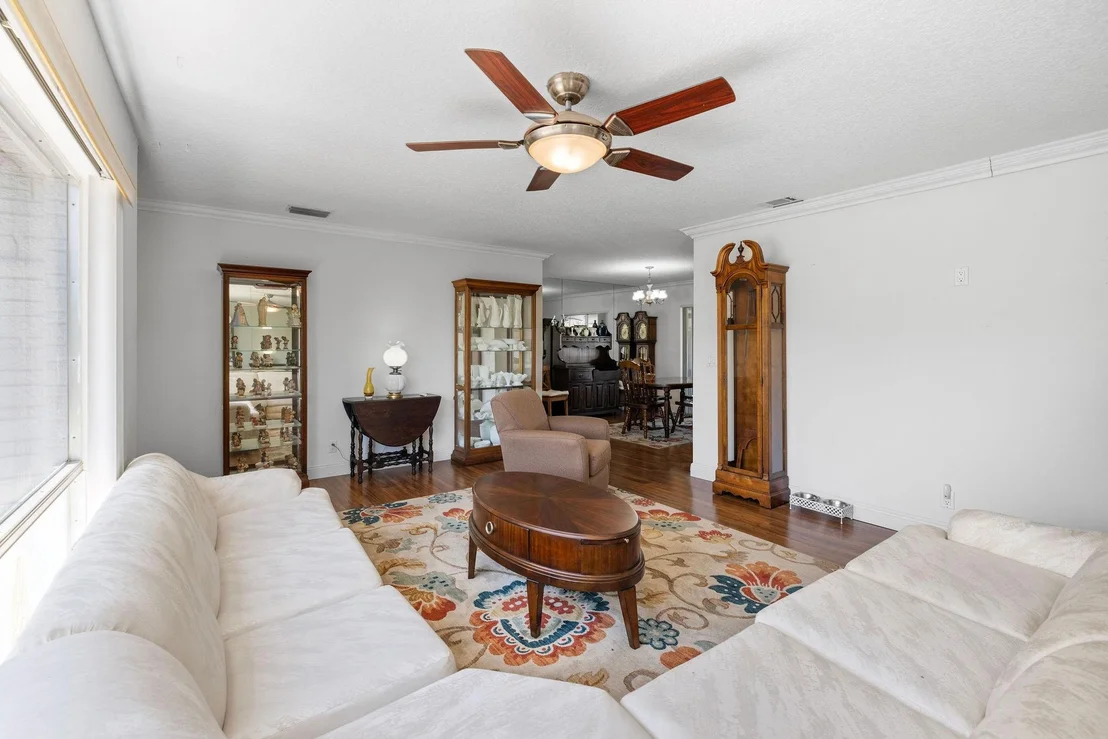 Photo of 404 SE 7th Avenue