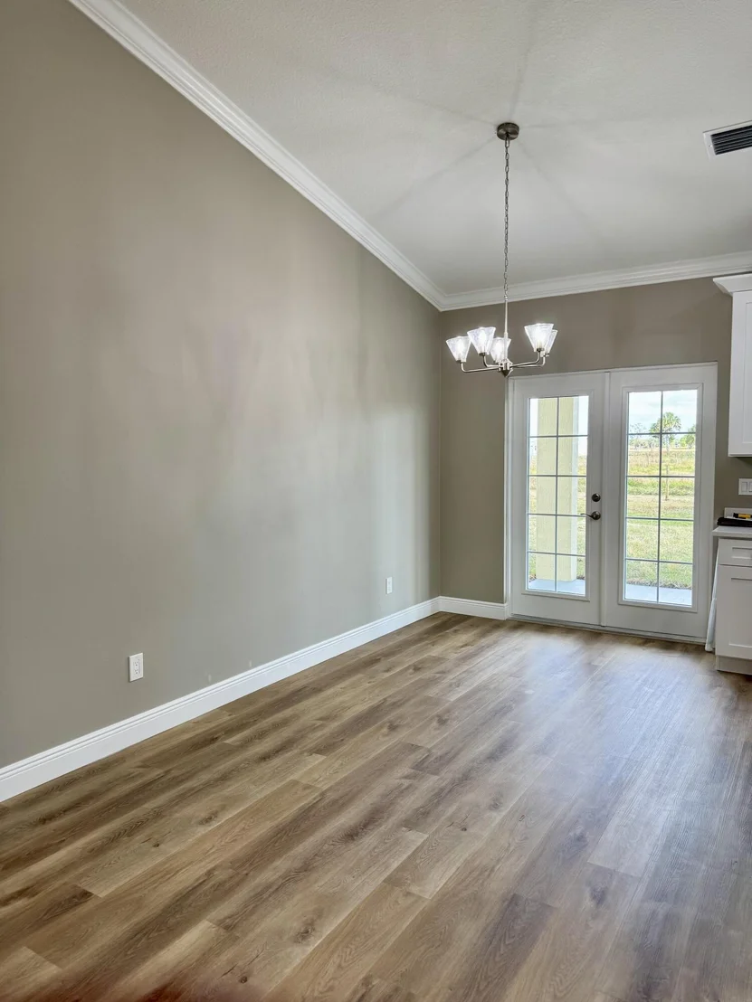 Photo of 5007 SE 42nd Street