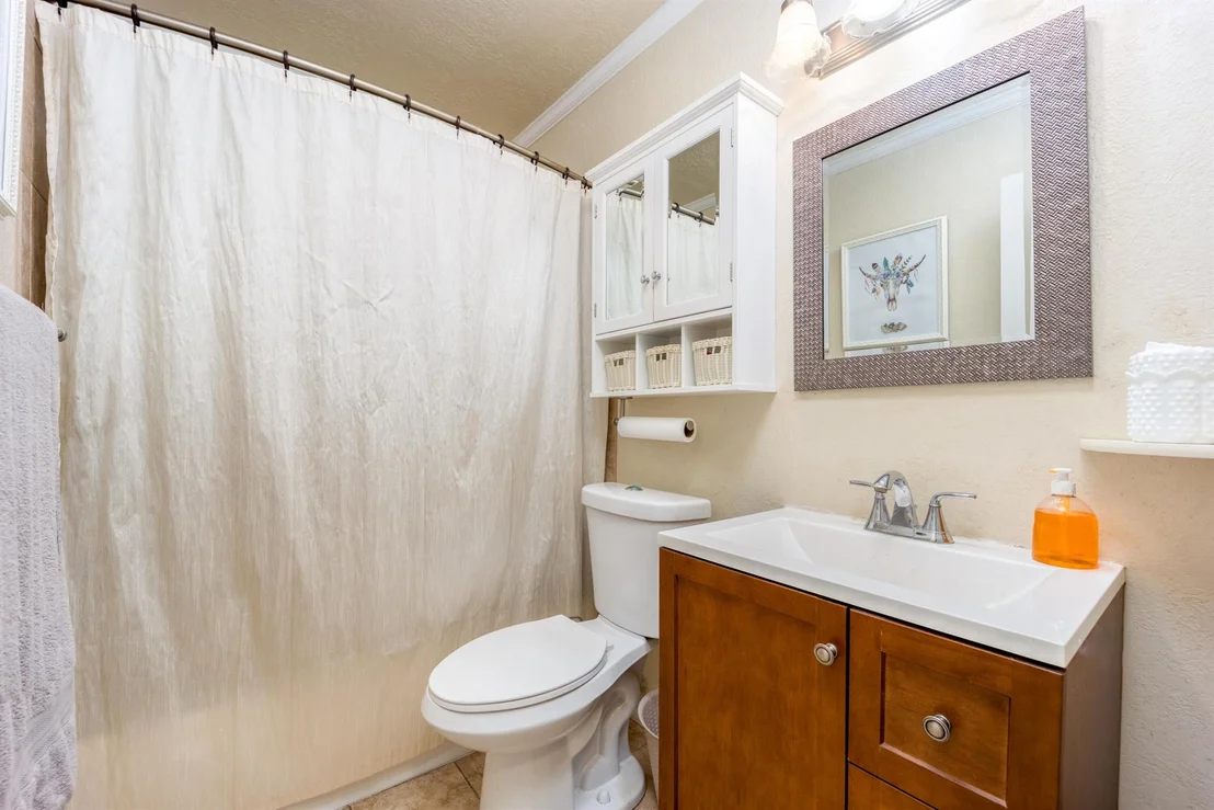 Photo of 2475 SW Hideaway Lane