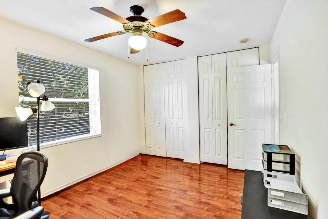 Photo of 7522 Oak Grove Circle