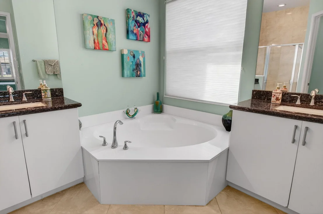 Photo of 9077 Vander Cove