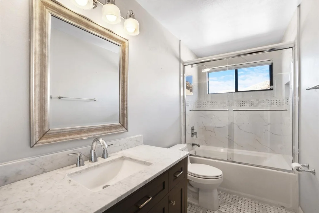 Photo of 2545 Kerry Drive