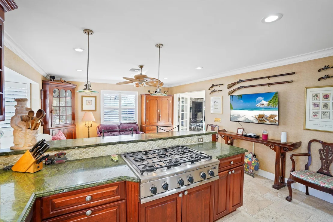 Photo of 4143 SE Fairway E