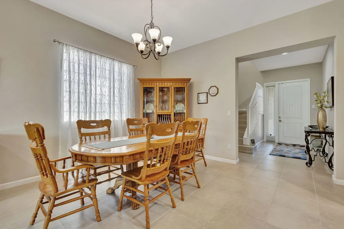 Photo of 6873 Langdon Way