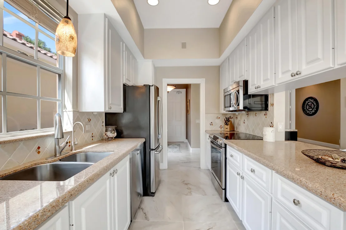Photo of 4786 Temple Drive