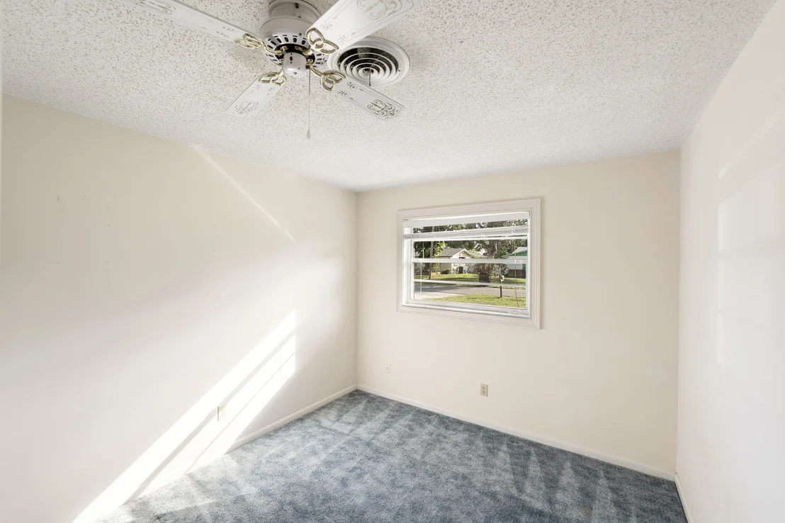 Photo of 1340 SE Sandpiper Lane