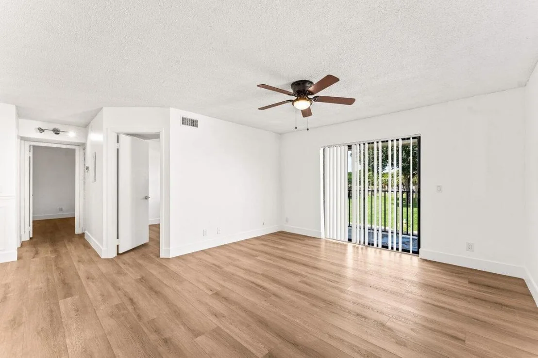 Photo of Unit 209 at 522 Trace Circle