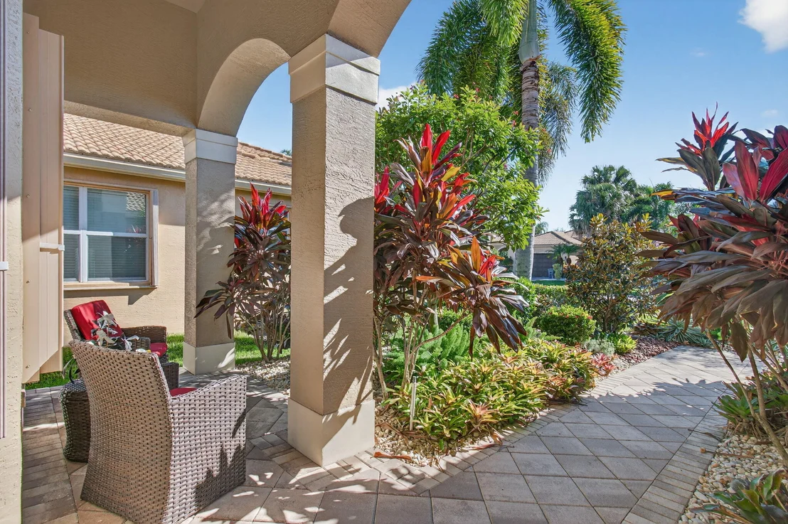 Photo of 9077 Vander Cove