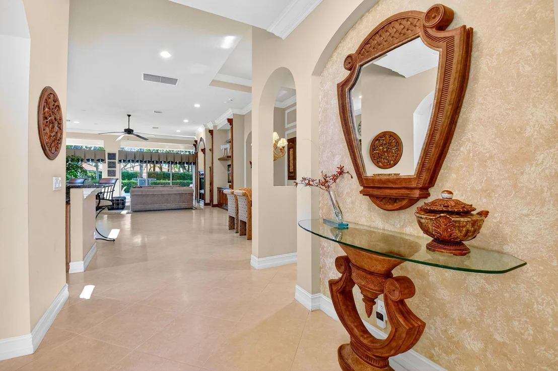 Photo of 7092 Veneto Drive