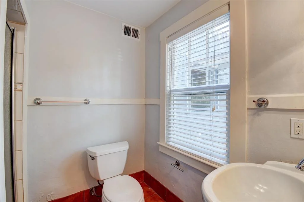 Photo of 415 Avenida Alegre
