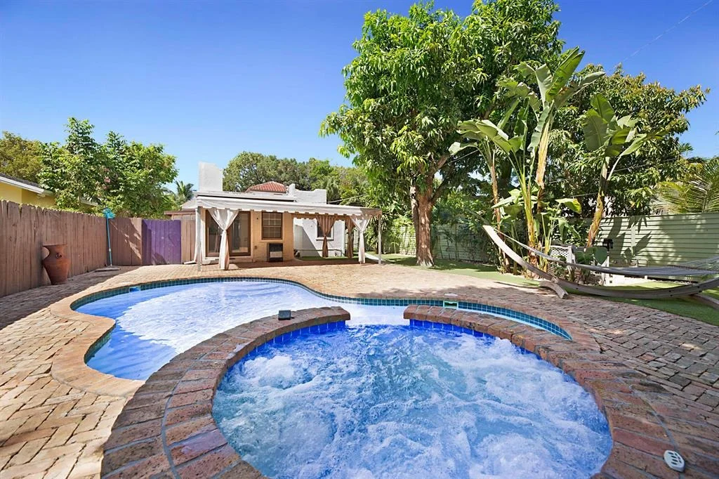 Photo of 308 Monroe Drive