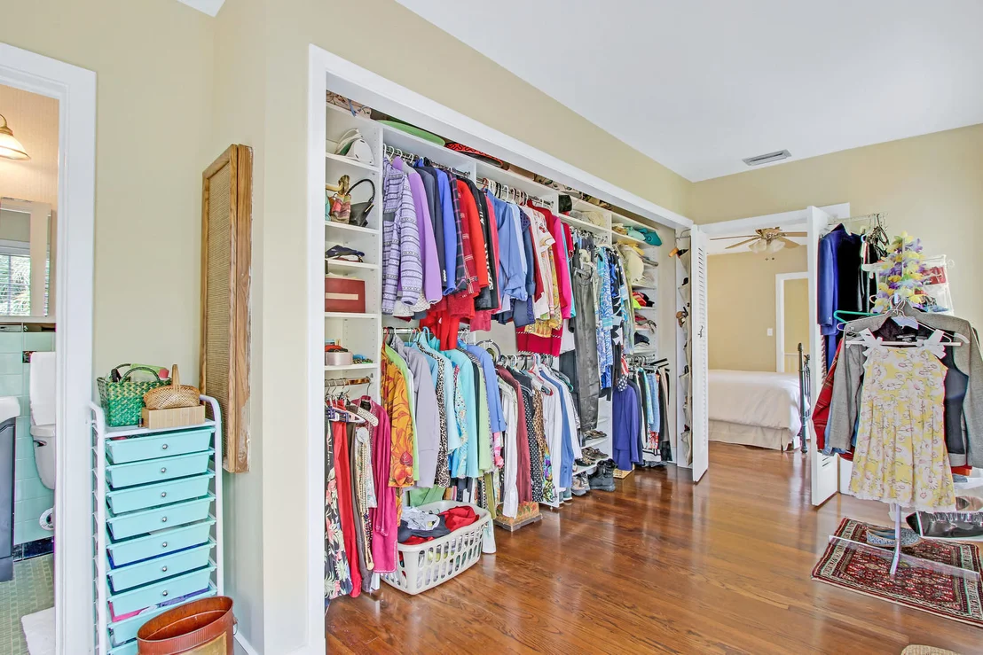Photo of 243 Pershing Way