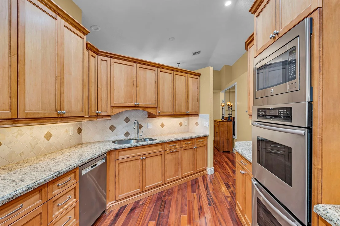 Photo of 3975 Sabal Lakes Road