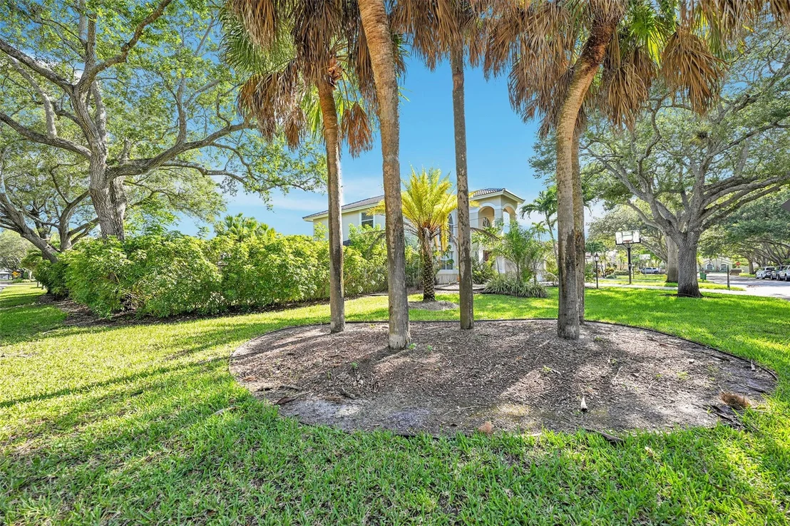 Photo of 10004 NW 57th Place