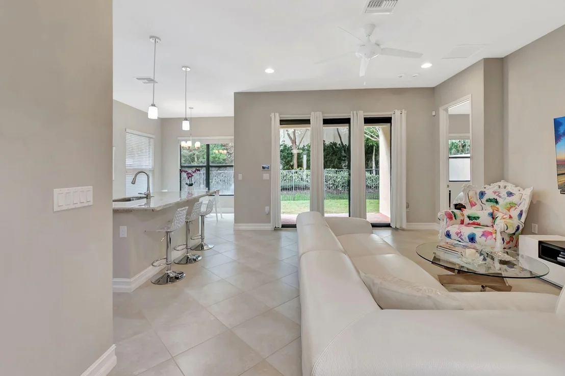 Photo of 13733 Moss Agate Avenue