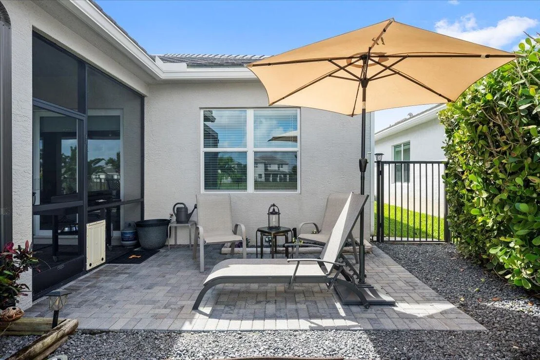 Photo of 15763 Goldfinch Circle