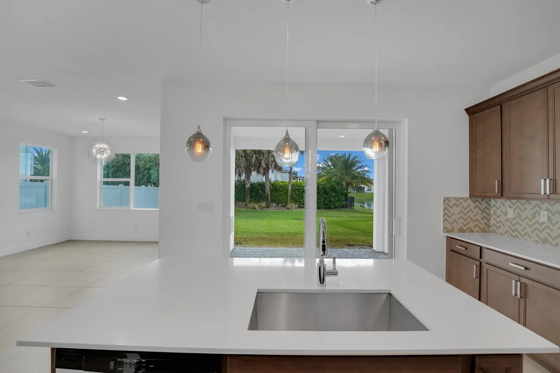 Photo of 1010 Azul Court