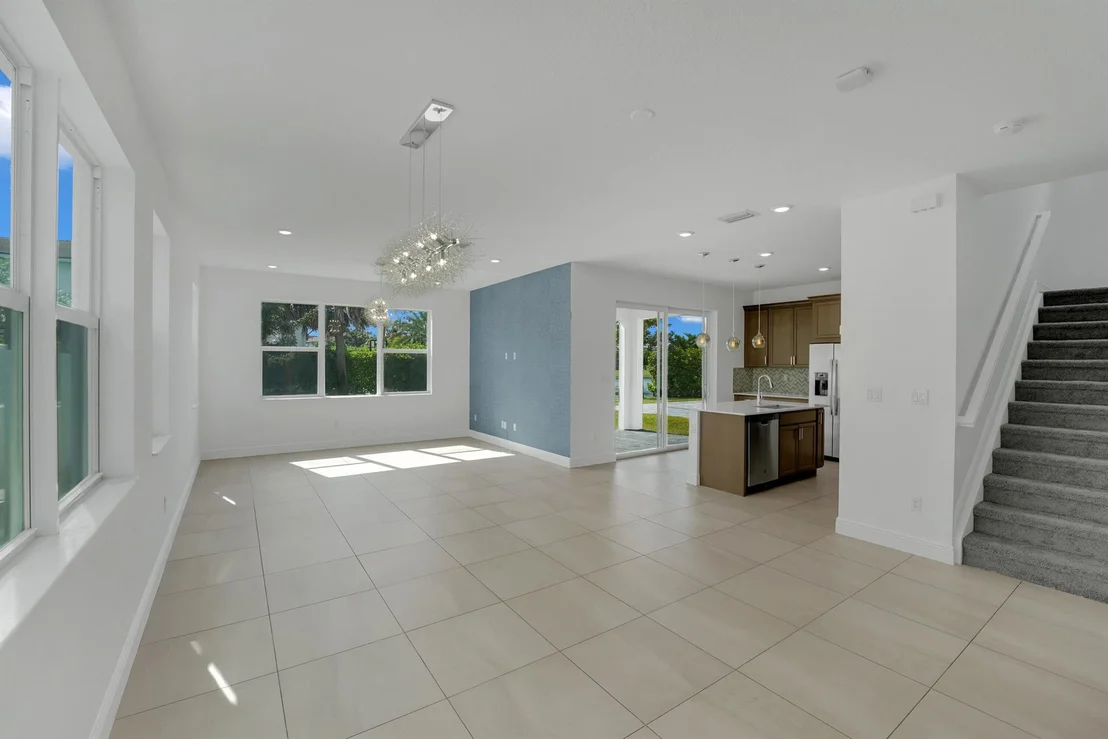Photo of 1010 Azul Court