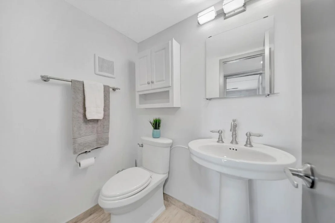 Photo of 4063 Exeter D