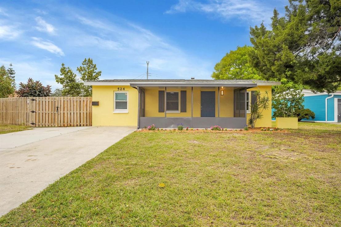 Photo of 524 Teak Drive