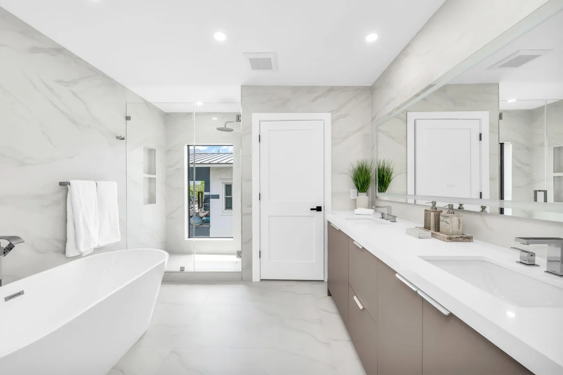 Photo of 3225 Canal Drive