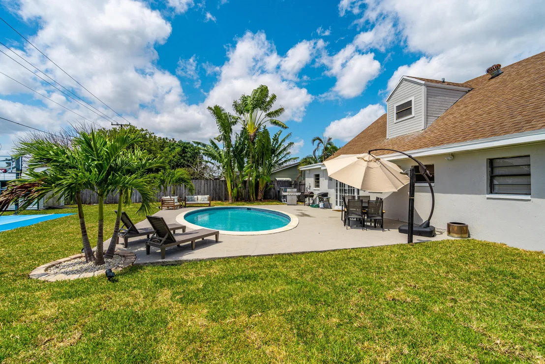 Photo of 337 Cypress Lane