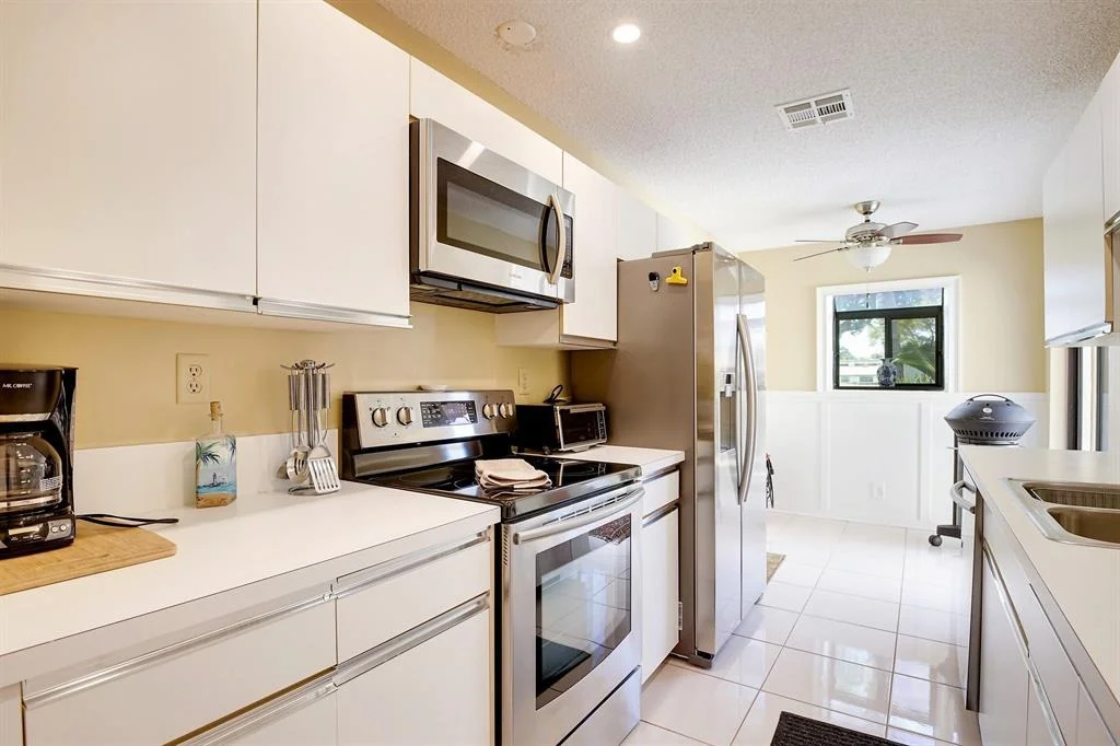Photo of Unit B at 14200 Nesting Way