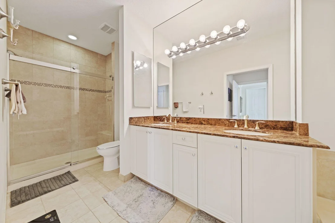 Photo of 4382 Colony View Drive