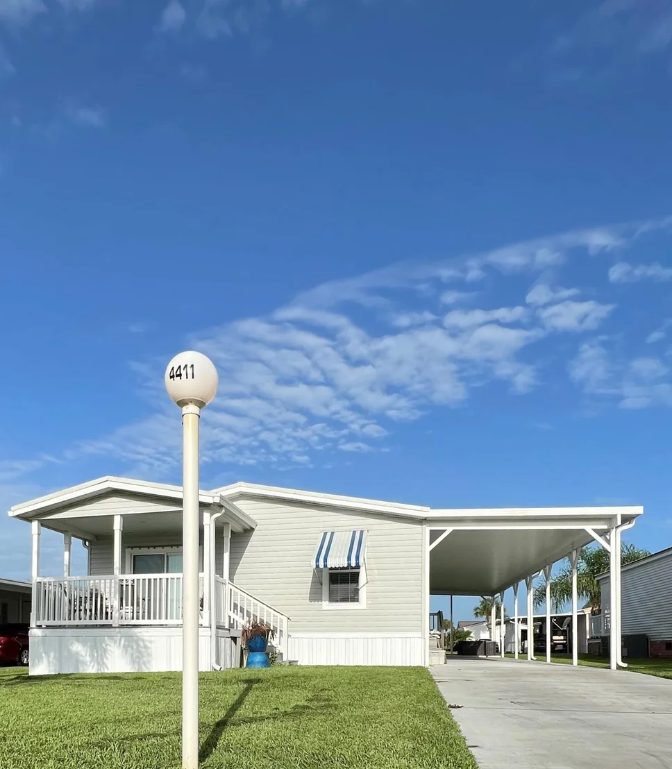 Photo of 4411 SW 10th Way
