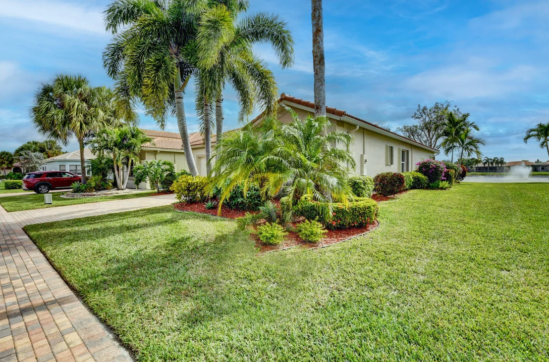 Photo of 9835 Isles Cay Drive