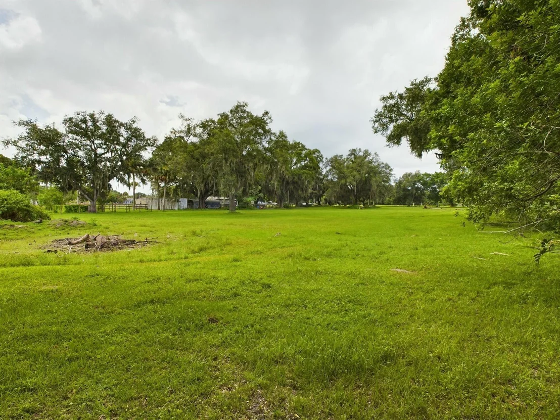 Photo of 945 Ellerbee Road