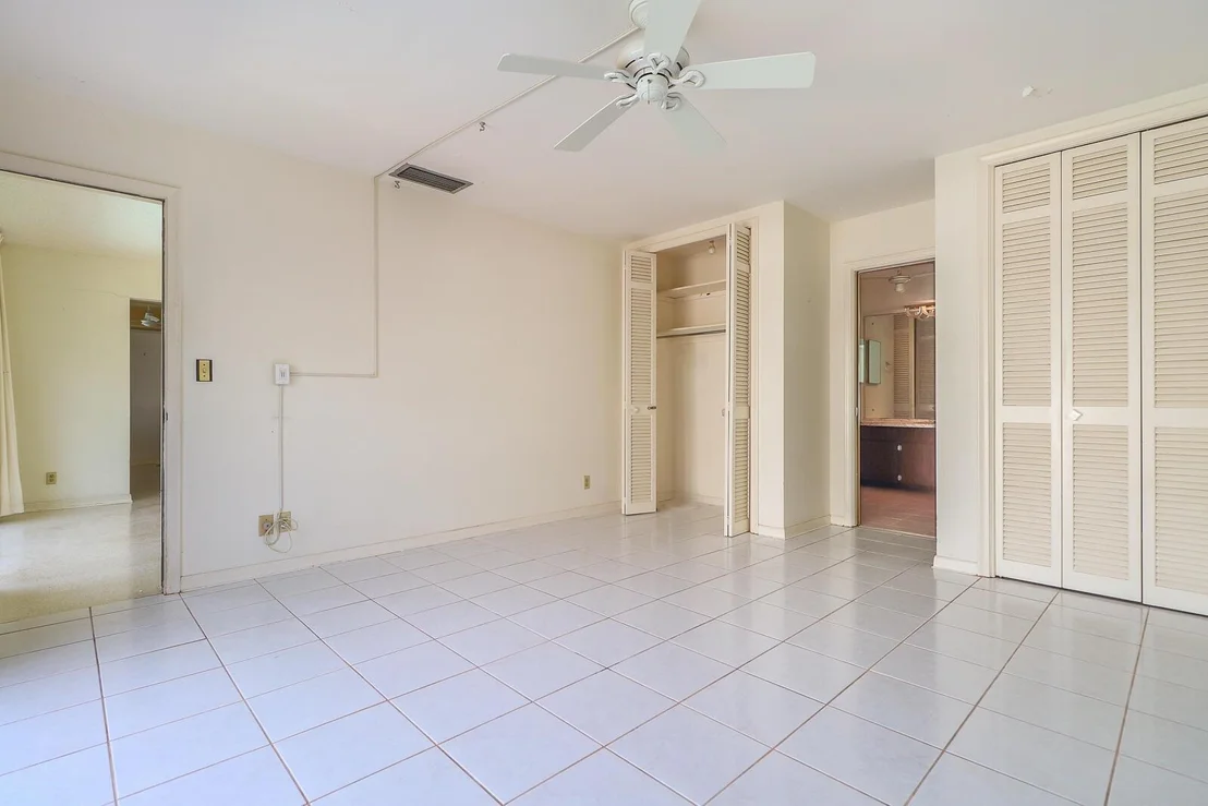 Photo of 1100 Morse Boulevard